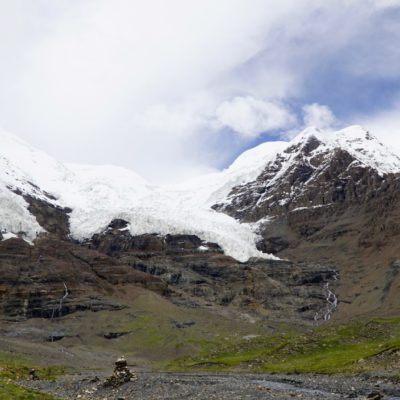 Zwischenstop am Karo-La Gletscher