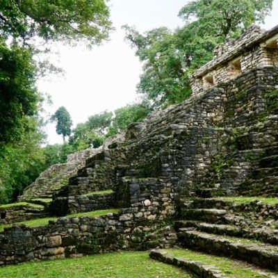 Die Ruinen von Yaxchilán