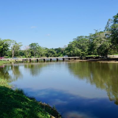 Am Macao River in San Ignacio.