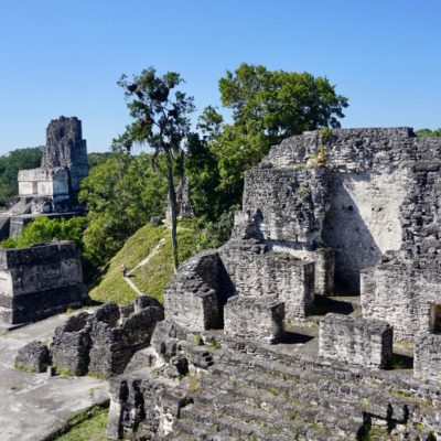 Die Hauptplaza in Tikal.