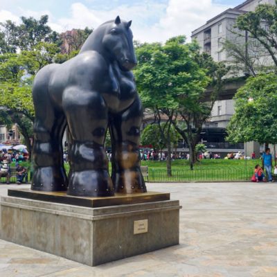 Im Park der Skulpturen von Fernando Botero
