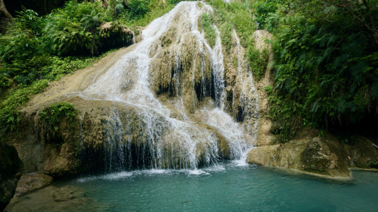 Kanchanaburi – Die Wasserfälle von Erawan