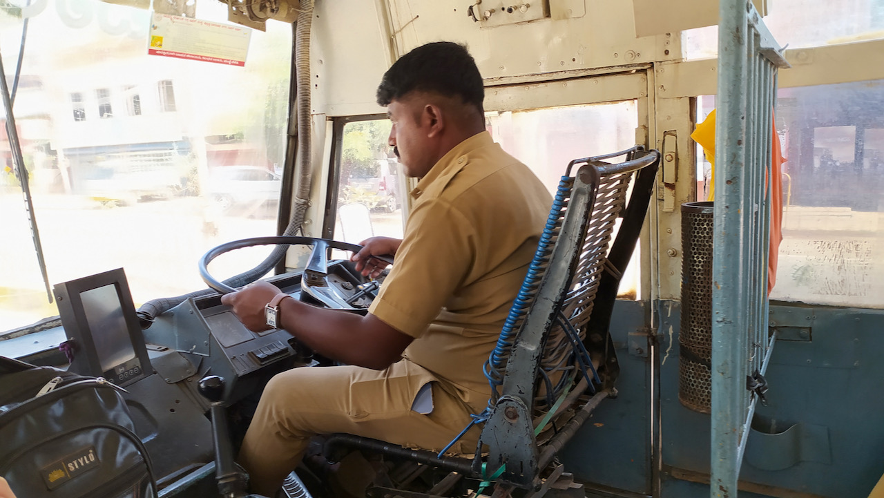 Reisetag von Badami via Hubli, Panaji, Margao nach Palolem